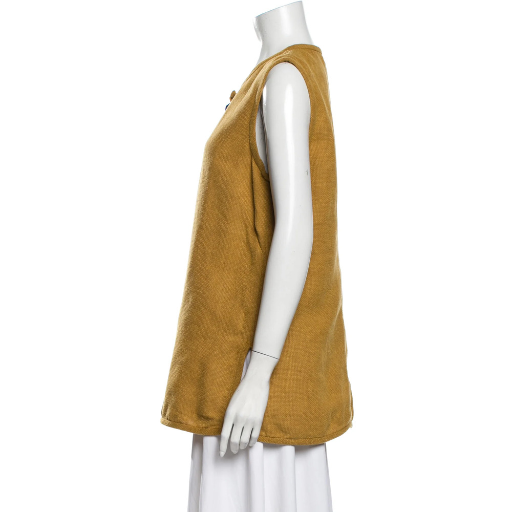 Sleeveless Tunic in Mustard with Contrast Button - Picture 4 of 8